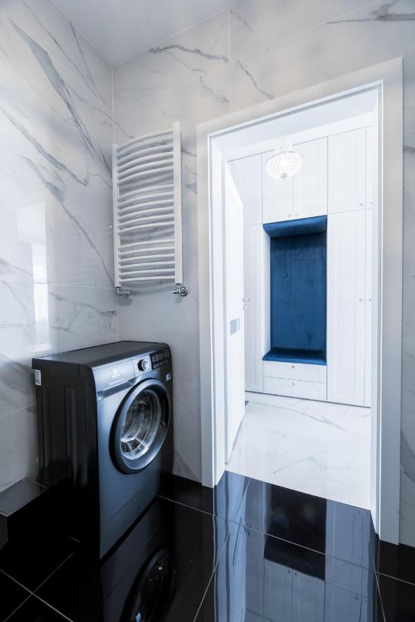 דירות Apartament Royal Blue אוסטקה מראה חיצוני תמונה