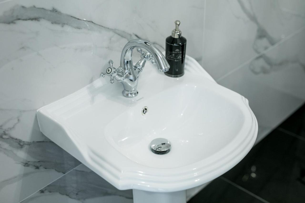 דירות Apartament Royal Blue אוסטקה מראה חיצוני תמונה